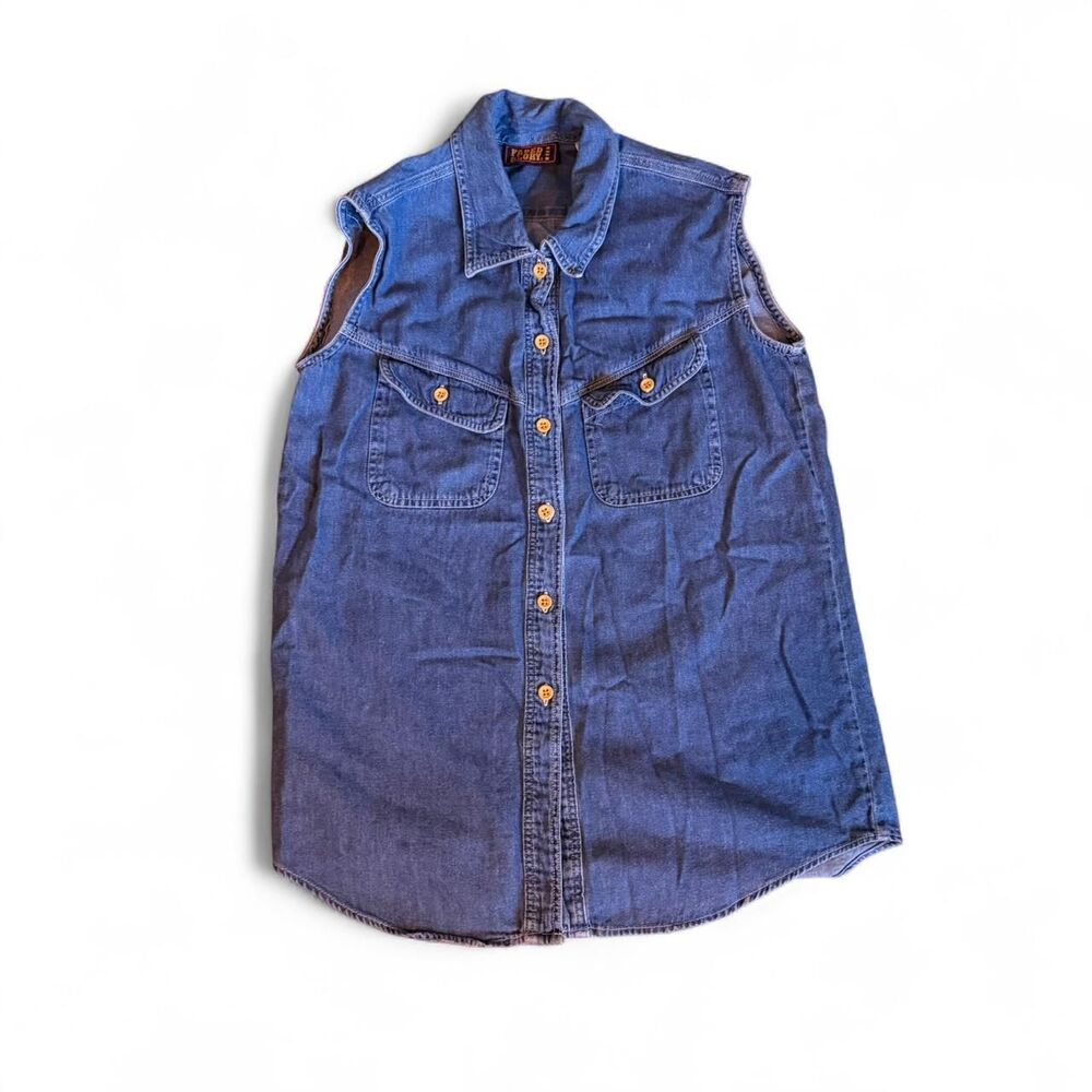 Vintage Faded Glory sleeveless denim button-up shirt / vest in a classic medium
